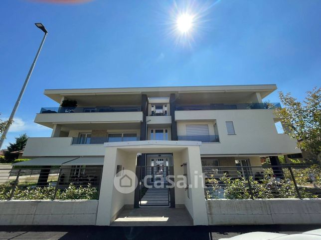 Appartamento in residenziale in Via Andrea Doria 8