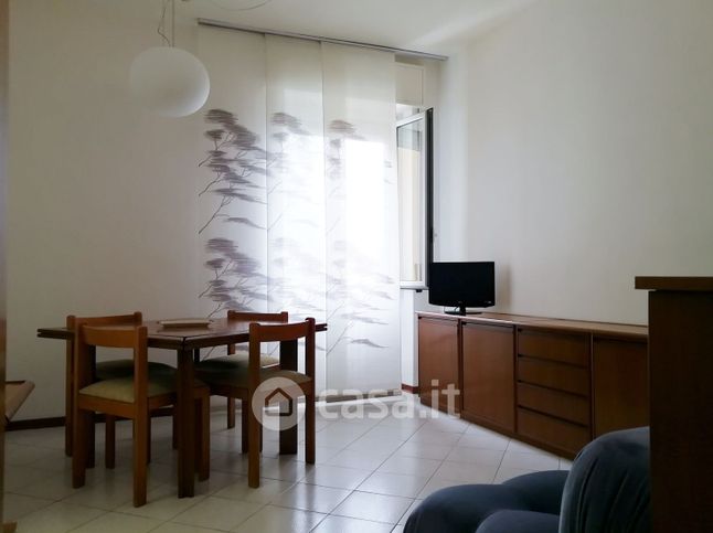 Appartamento in residenziale in Via Dario Niccodemi 8
