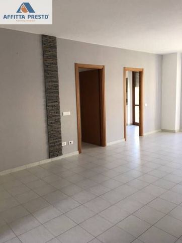 Appartamento in residenziale in Via F. Turati 106