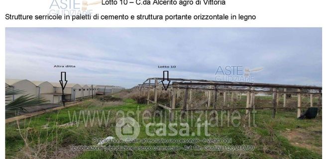 Terreno agricolo in commerciale in 