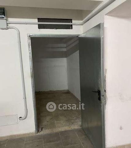 Box/posto auto in residenziale in Via dei Due Principati