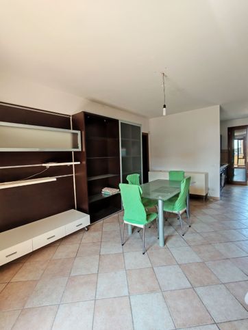 Attico/mansarda in residenziale in Via IV Novembre