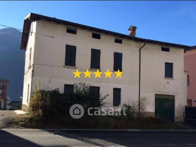 Appartamento in residenziale in Via Monte Grappa