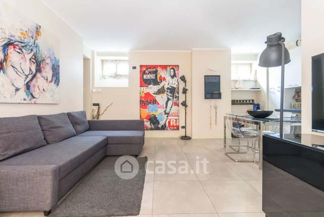 Appartamento in residenziale in Via della Rocca 37