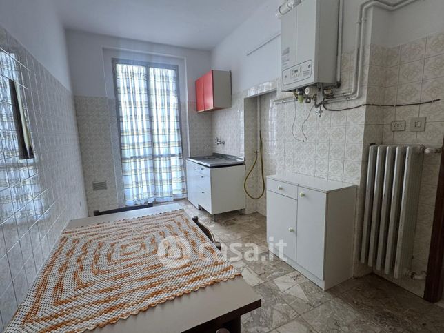 Appartamento in residenziale in Via Nino Bixio