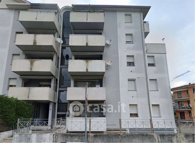 Appartamento in residenziale in Via Riccardo Lombardi