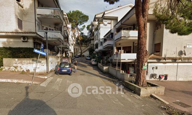 Appartamento in residenziale in Via Carlo Pirzio Biroli 52