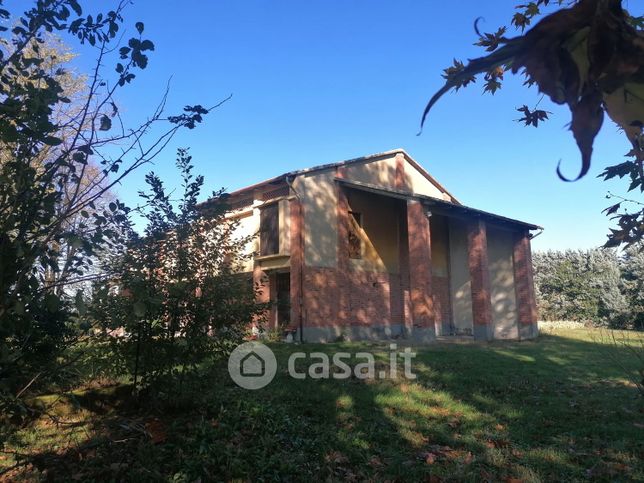 Rustico/casale in residenziale in Via Zenzalino Sud 84
