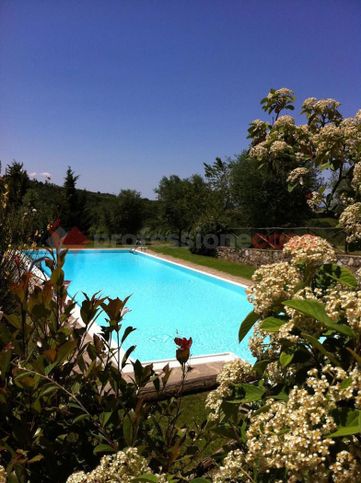 Rustico/casale in residenziale in 