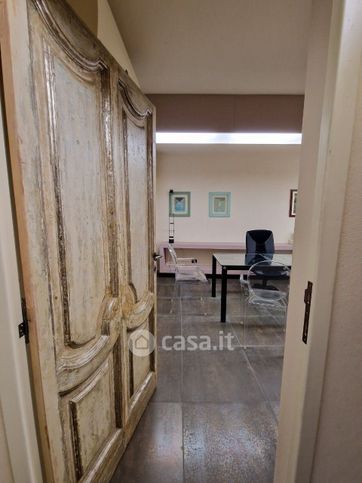Ufficio in commerciale in Via XX Marzo