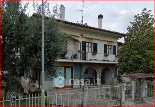 Appartamento in residenziale in Via Solferino 93