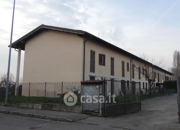 Appartamento in residenziale in Via Peschiera 3