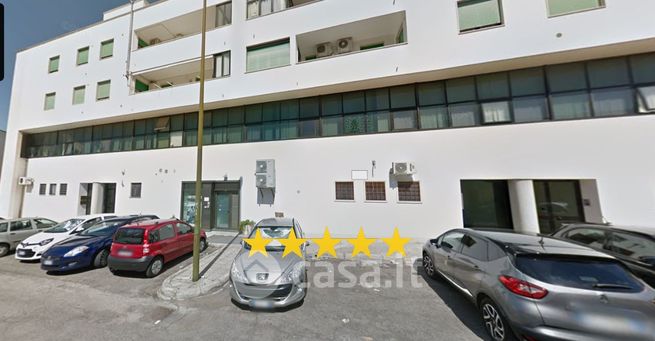 Appartamento in residenziale in Via Basiliani