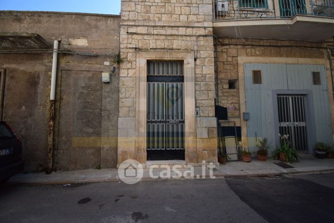 Appartamento in residenziale in Via Nicolò Piccinni 23