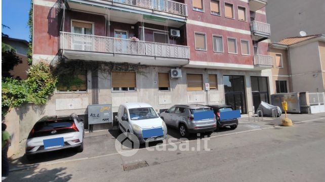 Ufficio in commerciale in Via Torino 8