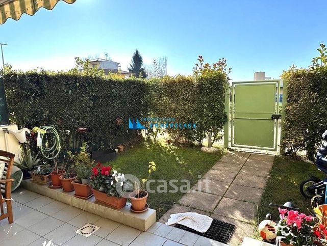 Appartamento in residenziale in Via Marina