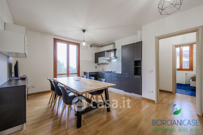 Appartamento in residenziale in Via Dogaro 3