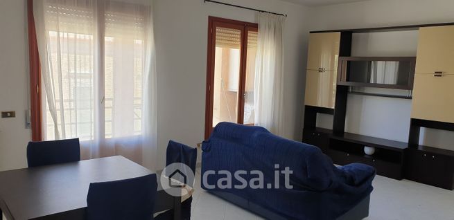 Appartamento in residenziale in Via Vespri