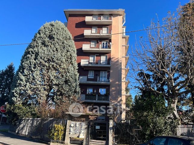 Capannone in commerciale in Via Fusinato 18