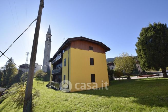 Appartamento in residenziale in Via Chiesa 38