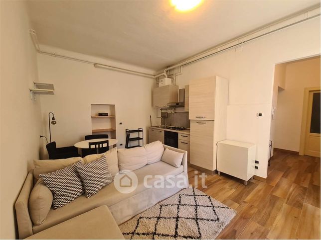 Appartamento in residenziale in Via Carloni 10 a