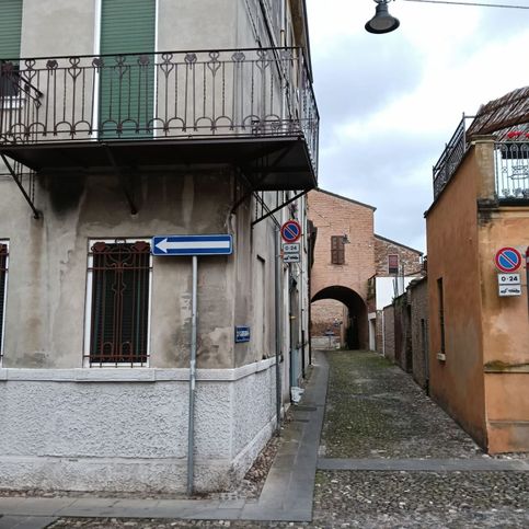 Appartamento in residenziale in Via Palmieri 6c