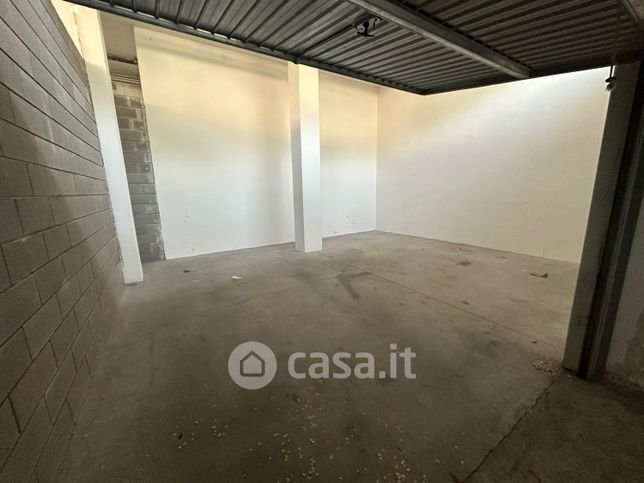 Garage/posto auto in residenziale in 