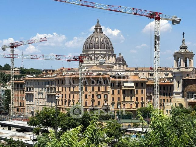 Appartamento in residenziale in Via del Lago Terrione