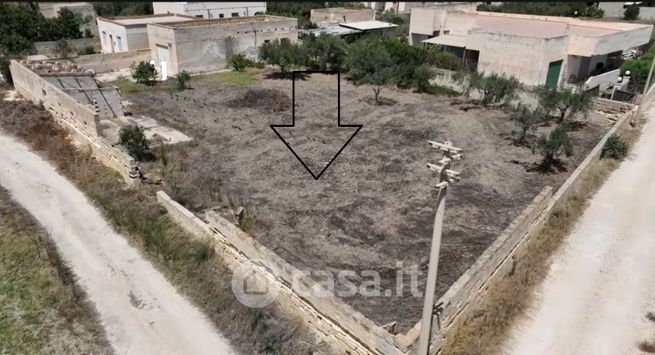 Terreno agricolo in commerciale in Via dei Mulini