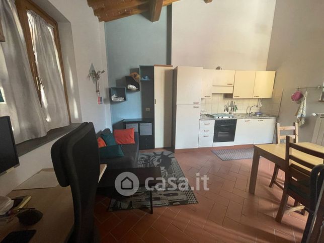 Appartamento in residenziale in Via Carlo Sforza