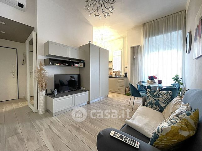 Appartamento in residenziale in Via Giambellino