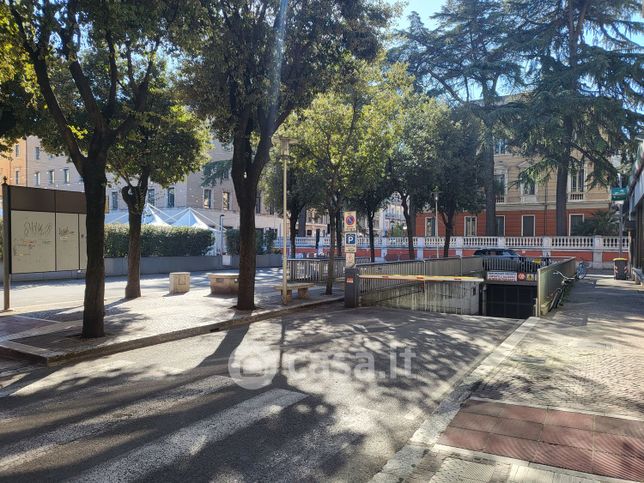 Garage/posto auto in residenziale in Piazza Cornelio Tacito