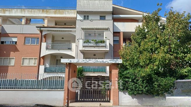 Appartamento in residenziale in Via Selegas 6