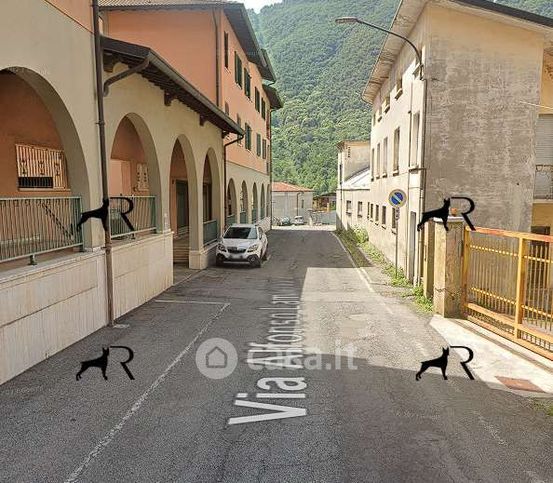Ufficio in commerciale in Via Alfonso Lamarmora