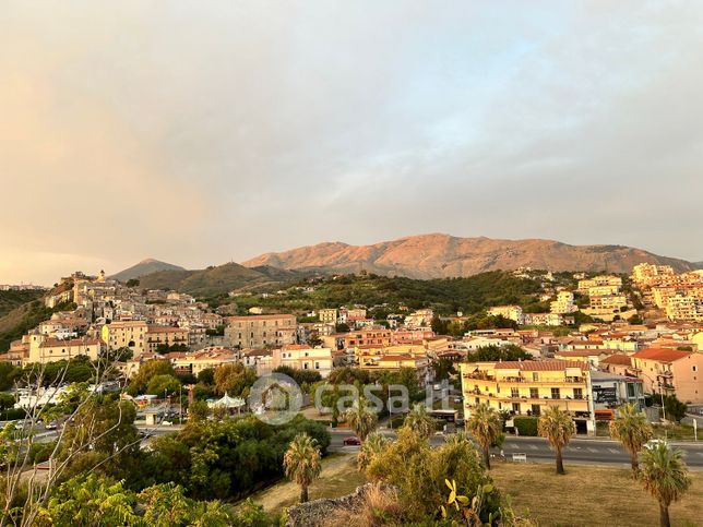 Appartamento in residenziale in Via Dottor P. Bergamo 10