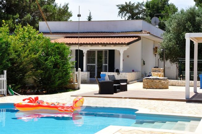 Villa in residenziale in Contrada Furchi