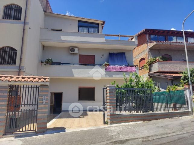 Appartamento in residenziale in Via Bruderi 7