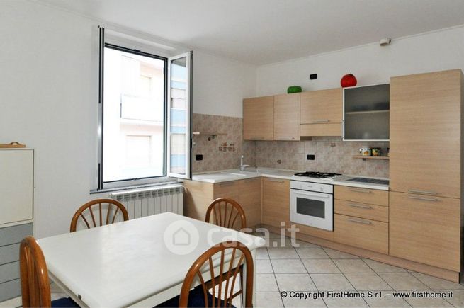 Appartamento in residenziale in Via Biella