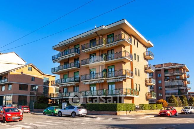 Garage/posto auto in residenziale in Via Emilio de Marchi 42