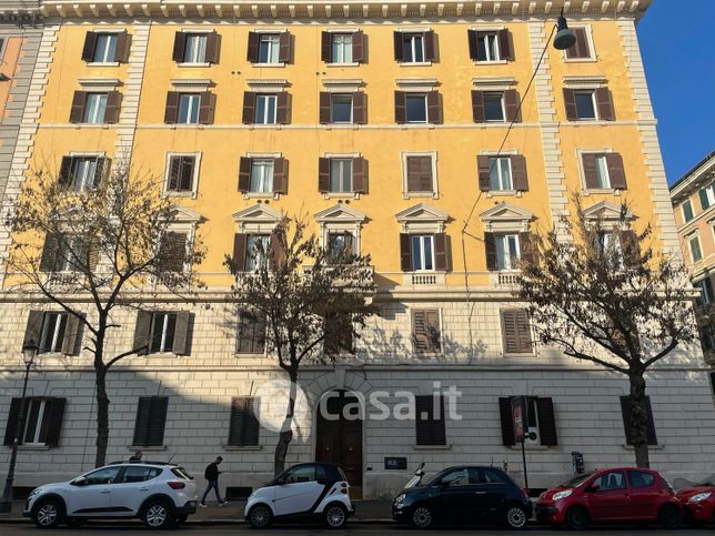 Appartamento in residenziale in Via Crescenzio