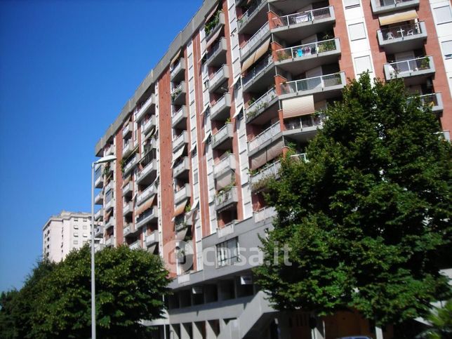 Appartamento in residenziale in Via Edoardo d'Onofrio