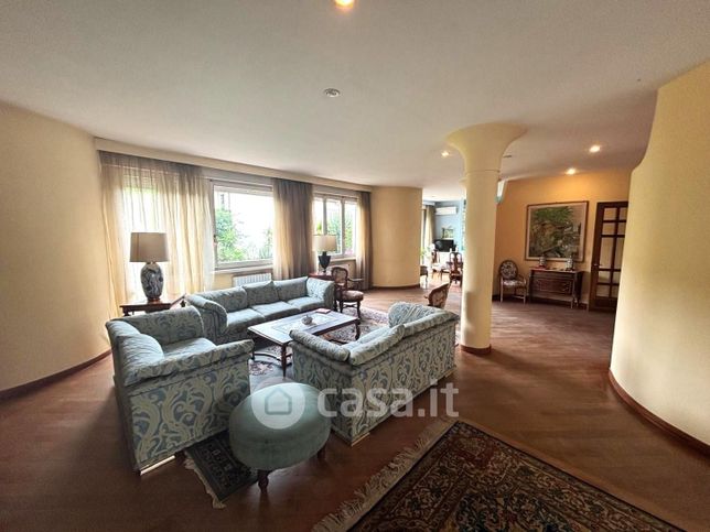 Villa in residenziale in Via XX Settembre 50053