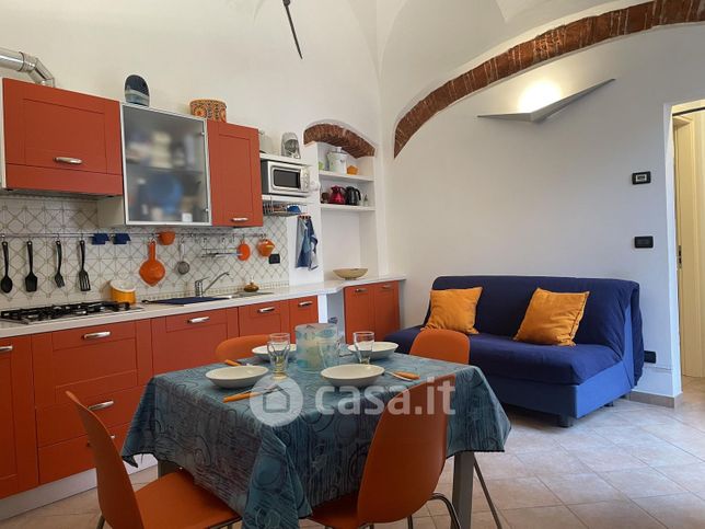 Appartamento in residenziale in Vico Carbone 14