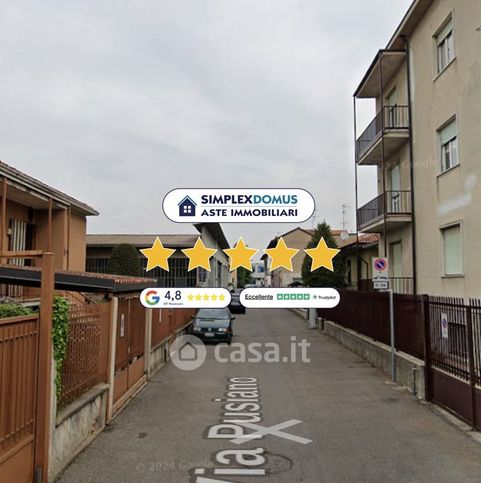 Appartamento in residenziale in Via Pusiano