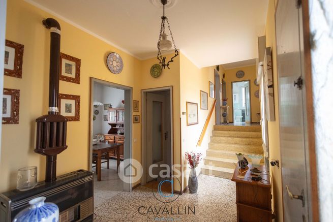 Casa indipendente in residenziale in Monte Grappa