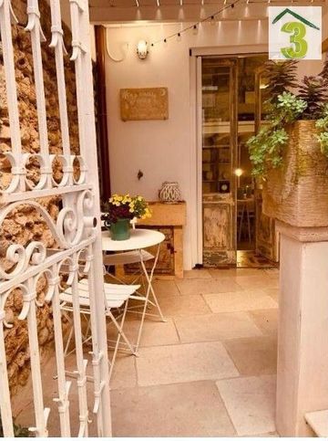 Casa indipendente in residenziale in Via m.da lecce