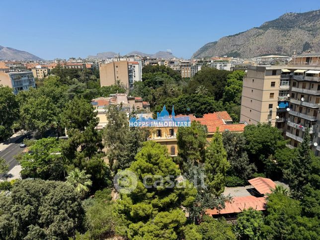 Attico/mansarda in residenziale in Via della LibertÃ  103