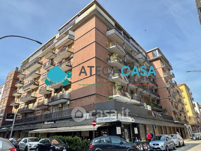 Appartamento in residenziale in Via Emilio Perrone 24
