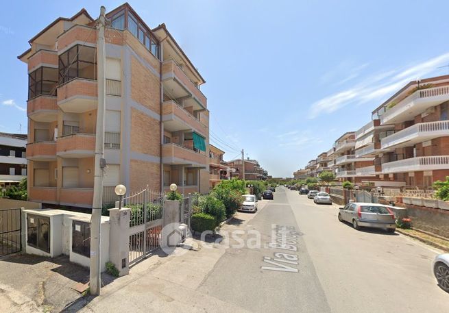 Appartamento in residenziale in Via Bologna 208