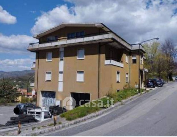 Appartamento in residenziale in Via Carlo Alberto
